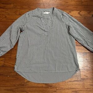 Vineyard Vines Black and White Striped Blouse